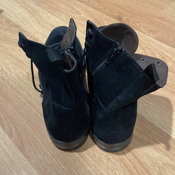 Boemos Italian Suede Leather Lace Up Boots - Picture 3 of 5